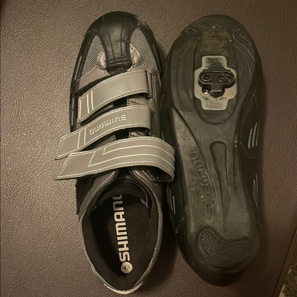 Shimano Dual-Tone Cycling Shoes with Straps